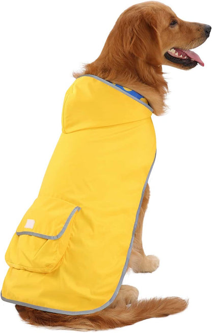 Stylish and Functional Reversible Hooded Raincoat for Dogs – Keep Your Pup Dry and Fashionable in Any Weather!